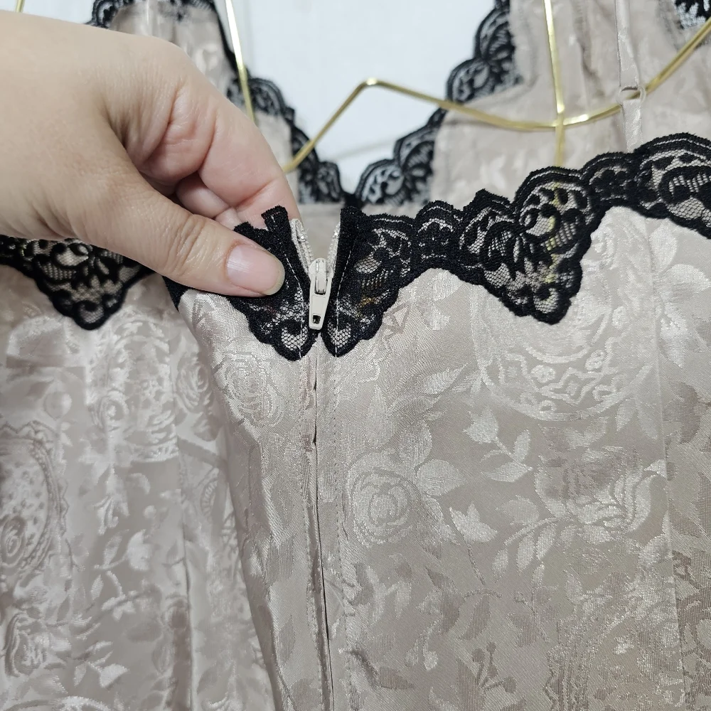 Victoria’s Secret Vintage Gold Label Satin Cream Bodysuit Nightie Large - Picture 10 of 13
